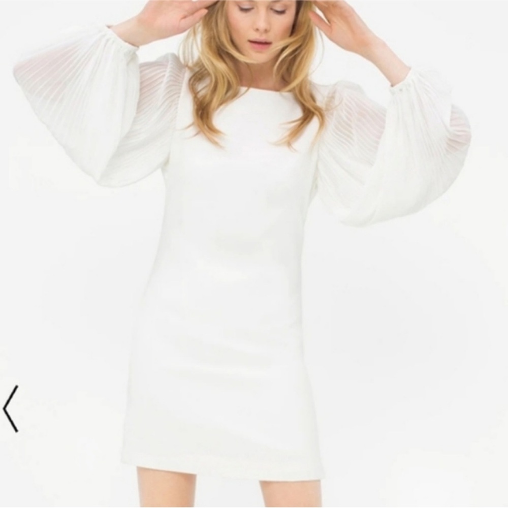 WHBM Chiffon Long Sleeve Shift Dress Size 6 White